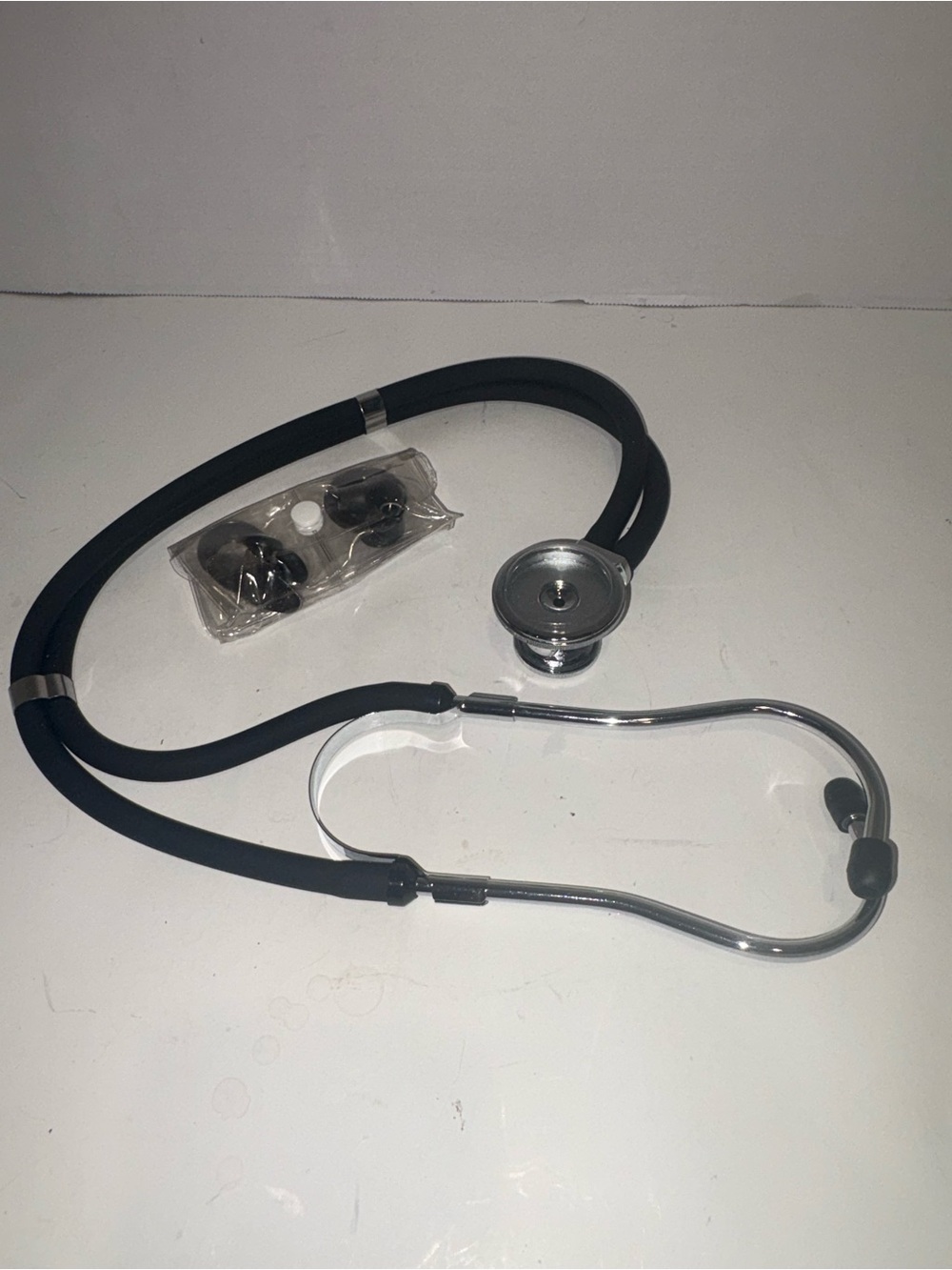 Premium Black Dual-Head Stethoscope - Professional Diagnostic Stethoscope